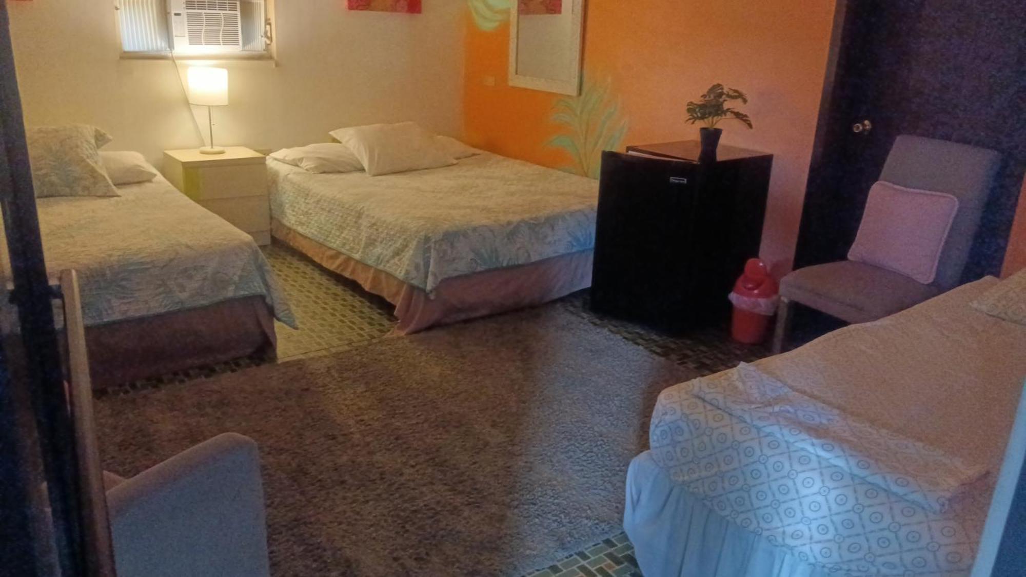 אגואדילה Medusa'S Hostel מראה חיצוני תמונה